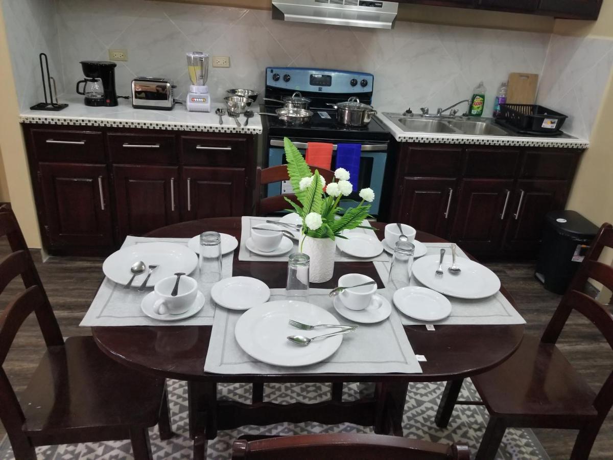 Royal View Apartment Plus Belize City Kültér fotó