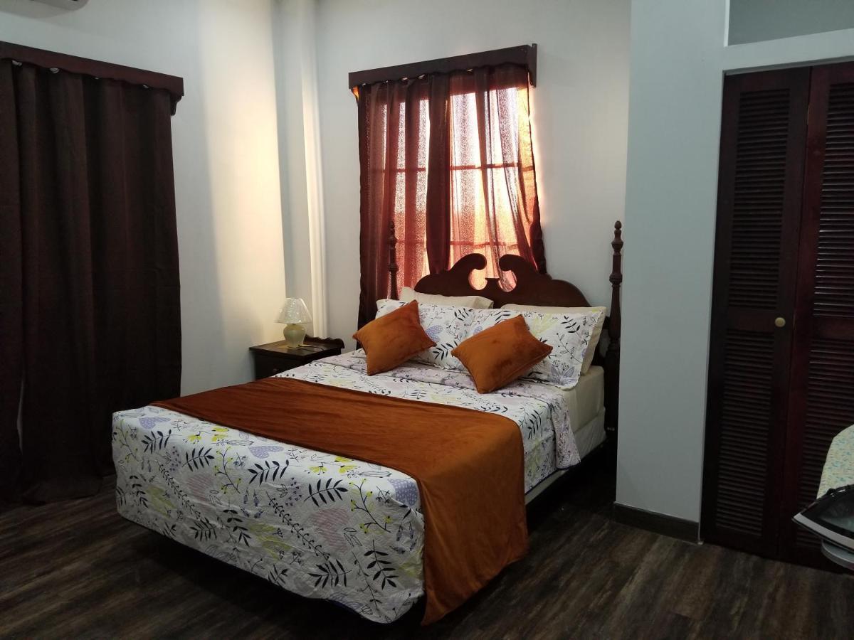 Royal View Apartment Plus Belize City Kültér fotó